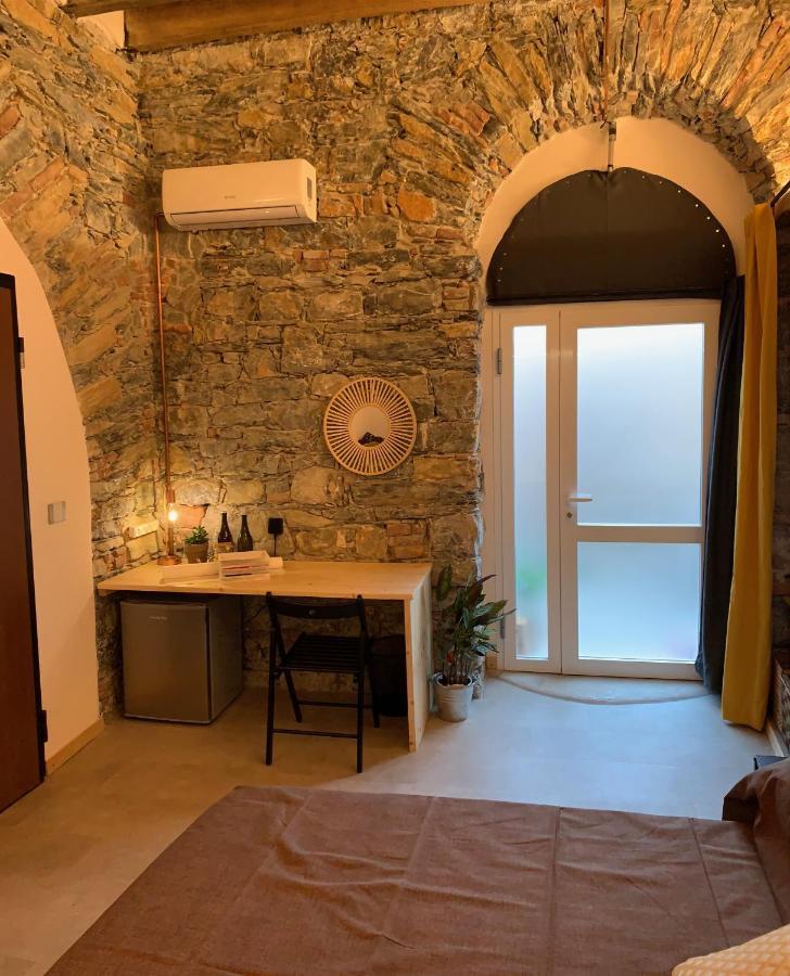 Rock & Wood - Apartment & Room La Spezia Kültér fotó