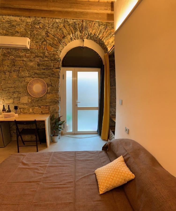 Rock & Wood - Apartment & Room La Spezia Kültér fotó