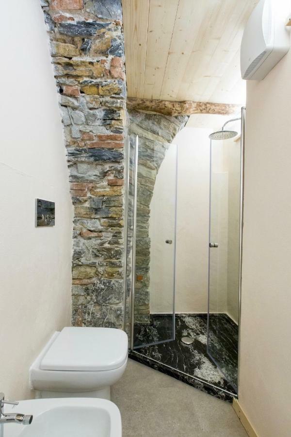 Rock & Wood - Apartment & Room La Spezia Kültér fotó