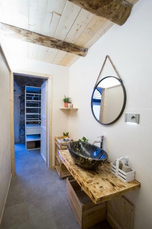 Rock & Wood - Apartment & Room La Spezia Kültér fotó
