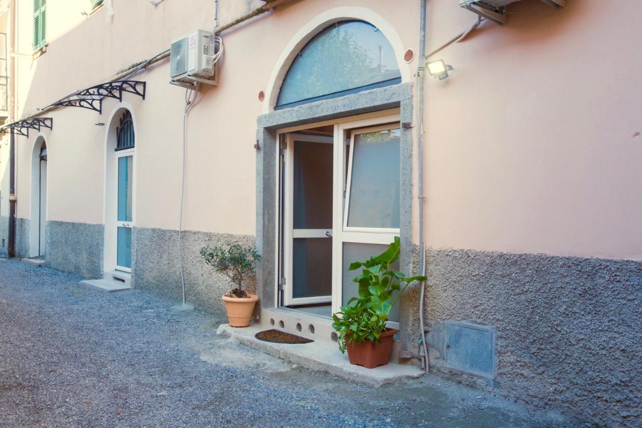 Rock & Wood - Apartment & Room La Spezia Kültér fotó